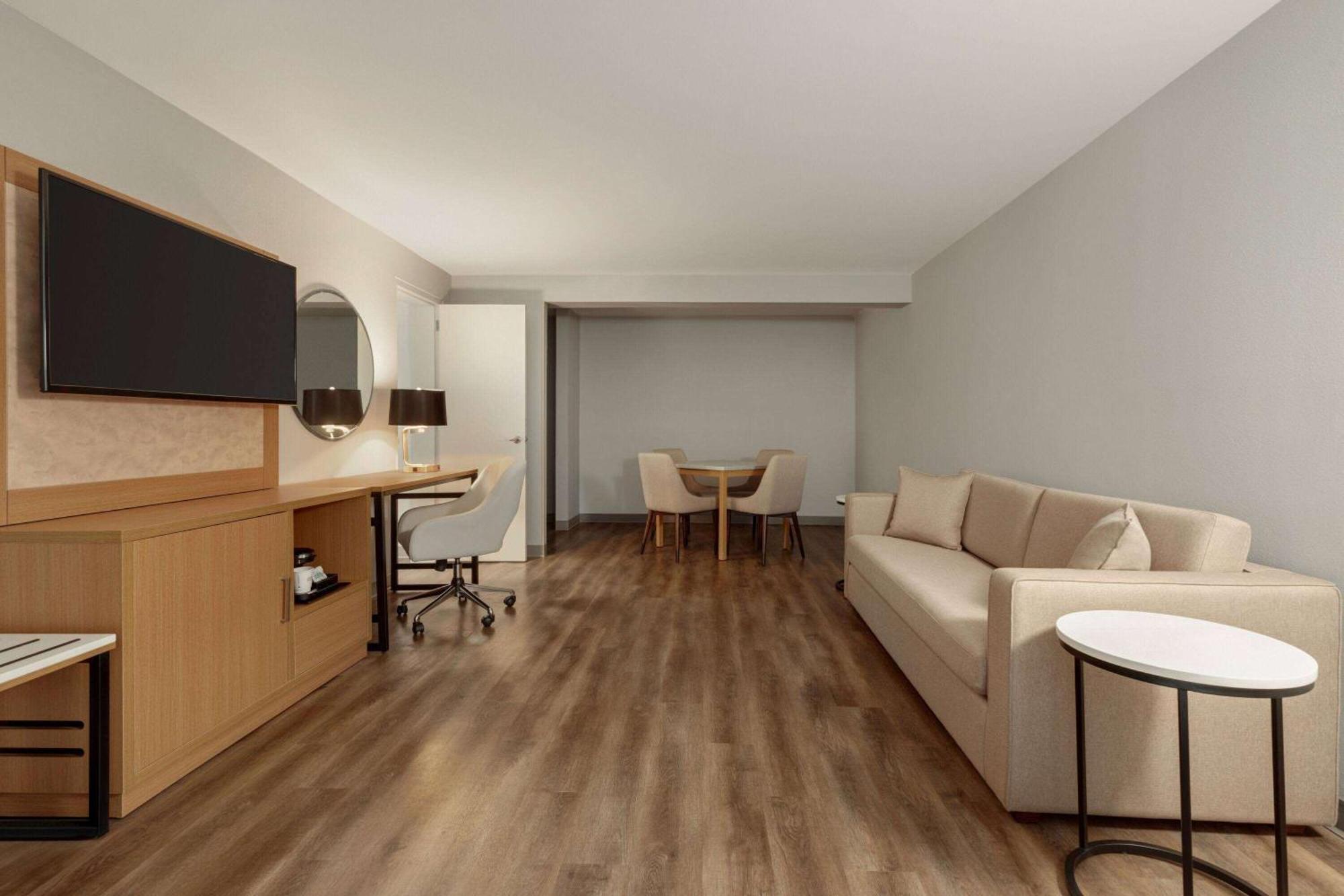 Wyndham Garden Atlanta Airport Hotell College Park Exteriör bild